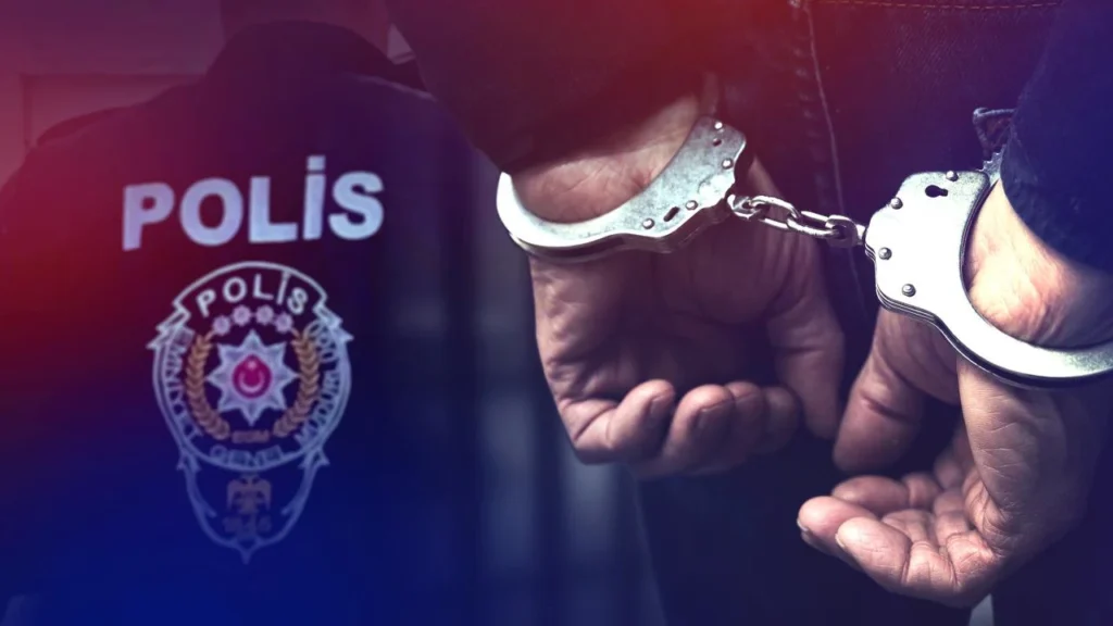 3 MURDER SUSPECTS APPREHENDED FOLLOWING POLICE PURSUIT