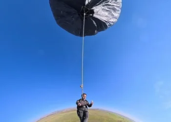 HE MADE A BALLOON THAT RISES USING SOLAR ENERGY BY JOINING TOGETHER TRASH BAGS