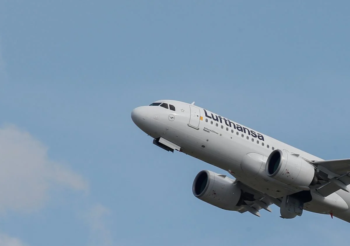 LUFTHANSA AIRLINES MOVED THE TOILETS ON PLANES TO THE BAGGAGE SECTION