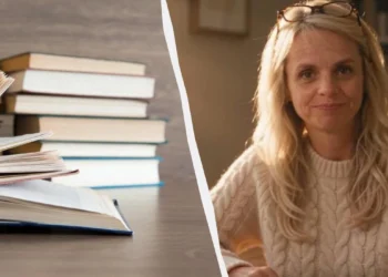 SOUTH AFRICAN AUTHOR PUBLISHES 370 BOOKS USING ARTIFICIAL INTELLIGENCE